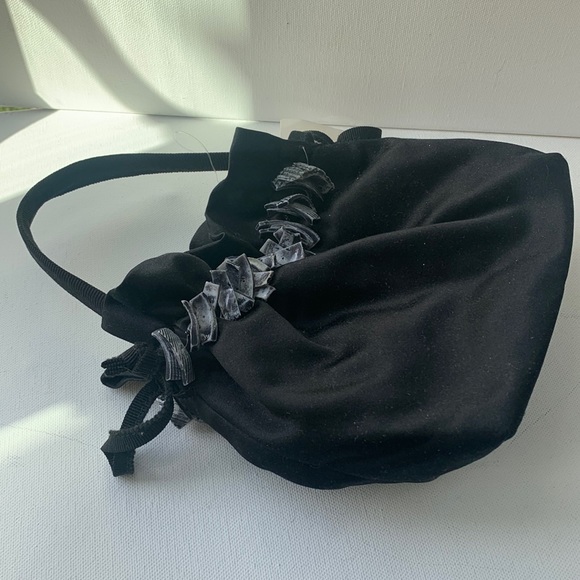 Kate Spade ♠️ Black Silk Bag Cinque Terre Capri Coral Shells Evening Bag NWT 🖤 - Picture 11 of 16